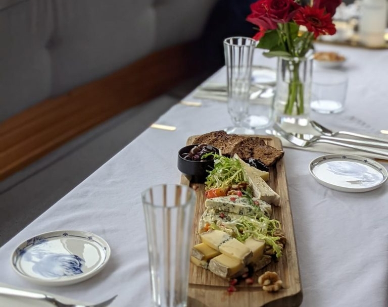 private dinner cruise amsterdam