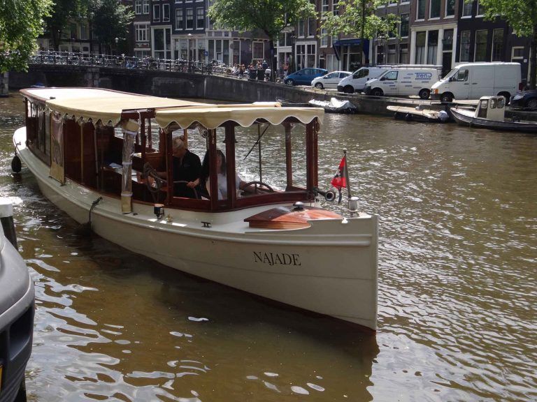 rent a boat amsterdam