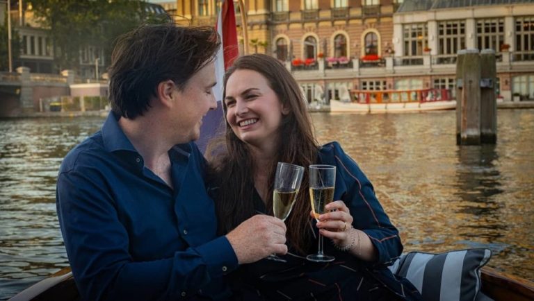 1 hour amsterdam canal cruise