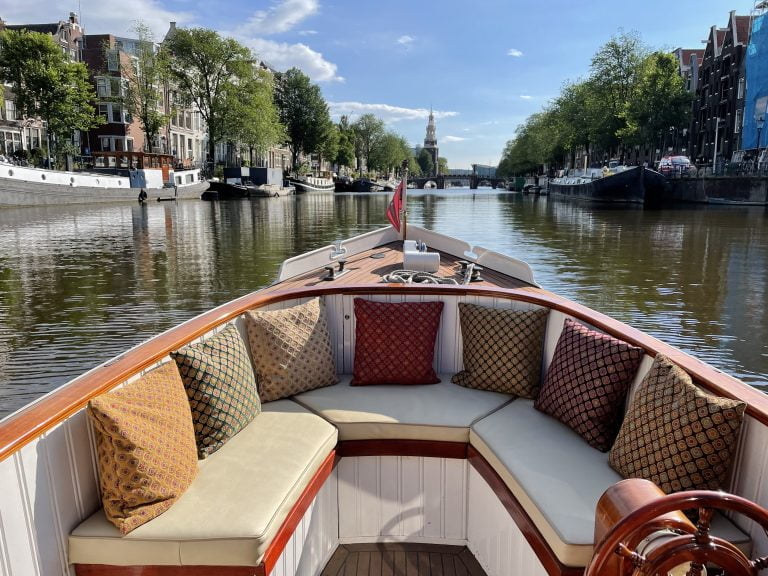 open boat tzar