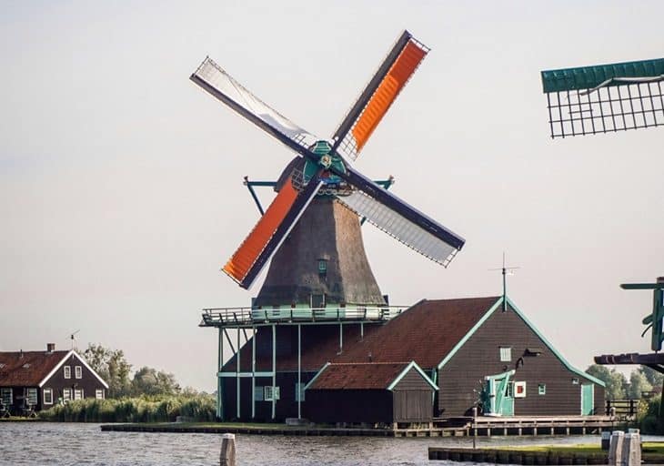 Windmill Tours Amsterdam private boat