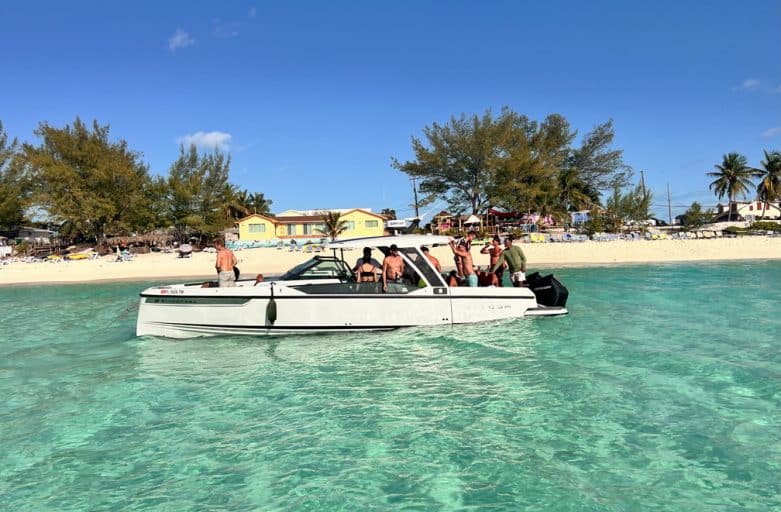 speed boat bahamas