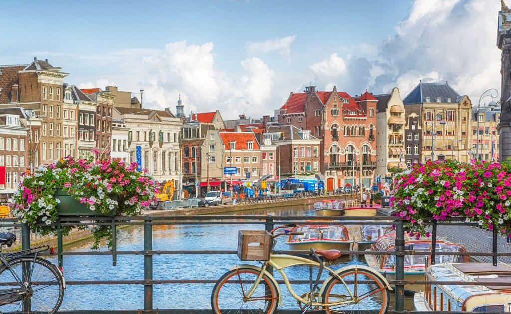 Where is the Lock Bridge in Amsterdam?