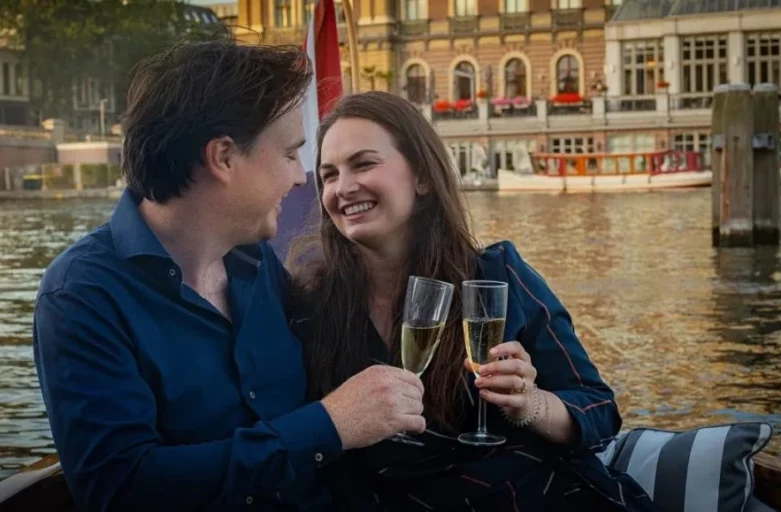 Dinner in Cruise Romantic date in Amsterdam