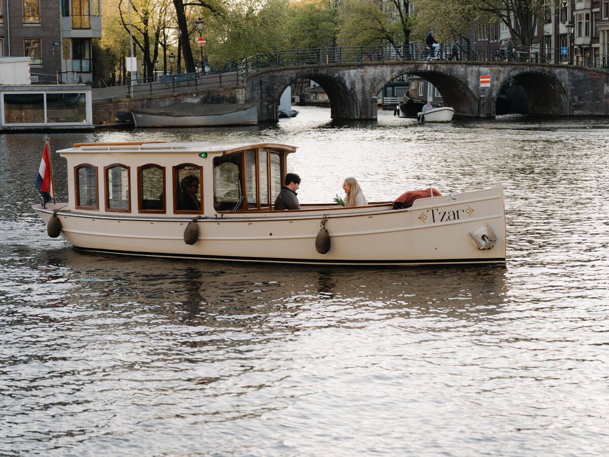 Tzar saloon boat private canal cruise Amsterdam for two, proposal cruise