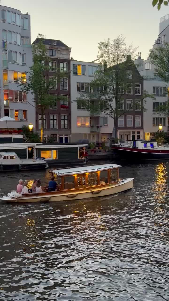 Undine private boat rental Amsterdam, up to 8 guests, open sundeck